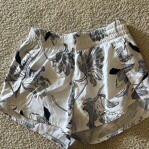 Athleta Floral Print Women's Shorts XS